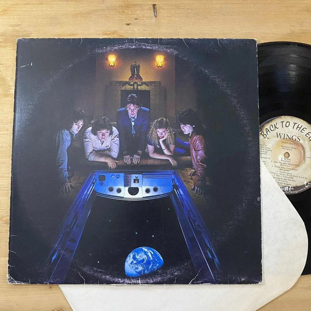 Wings – Back To The Egg 33RPM VG+ AJ37